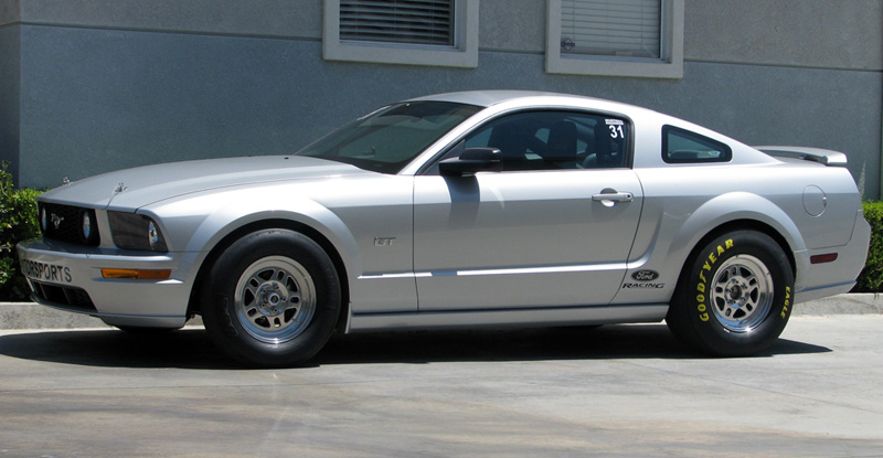 2005 Ford Mustang GT Drag Car